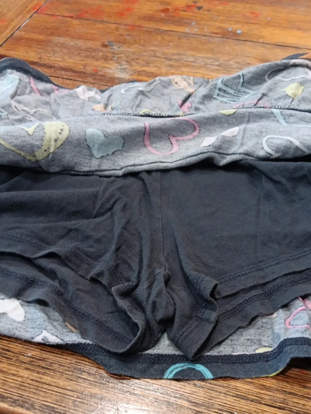 Old Navy girls Charcoal Skort with Multicolor Heart Print